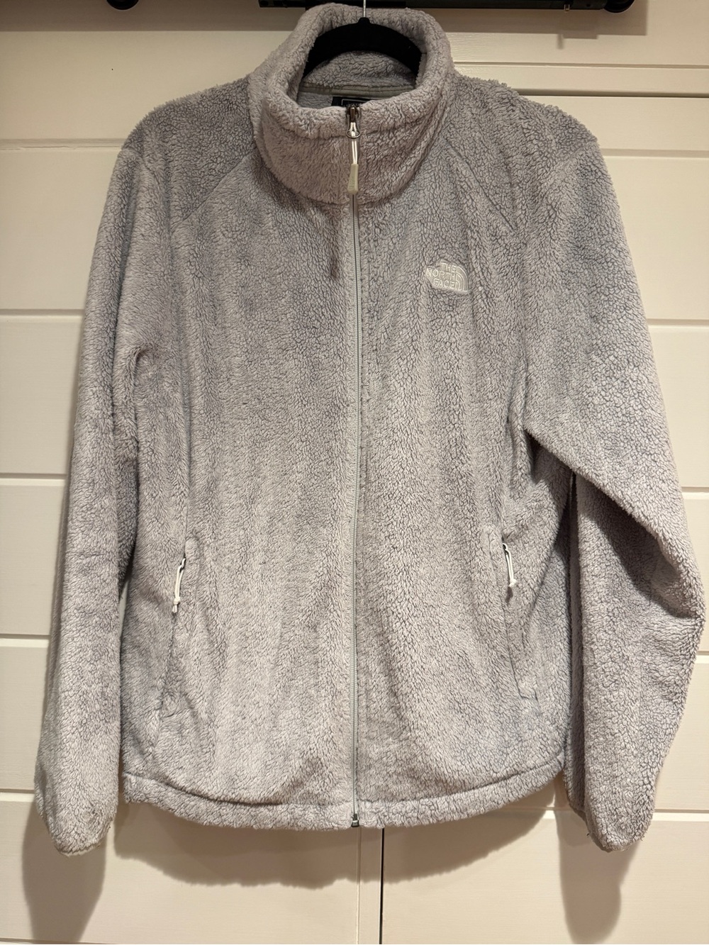 The North Face Women's Light Gray Sherpa Fleece Full-Zip Jacket